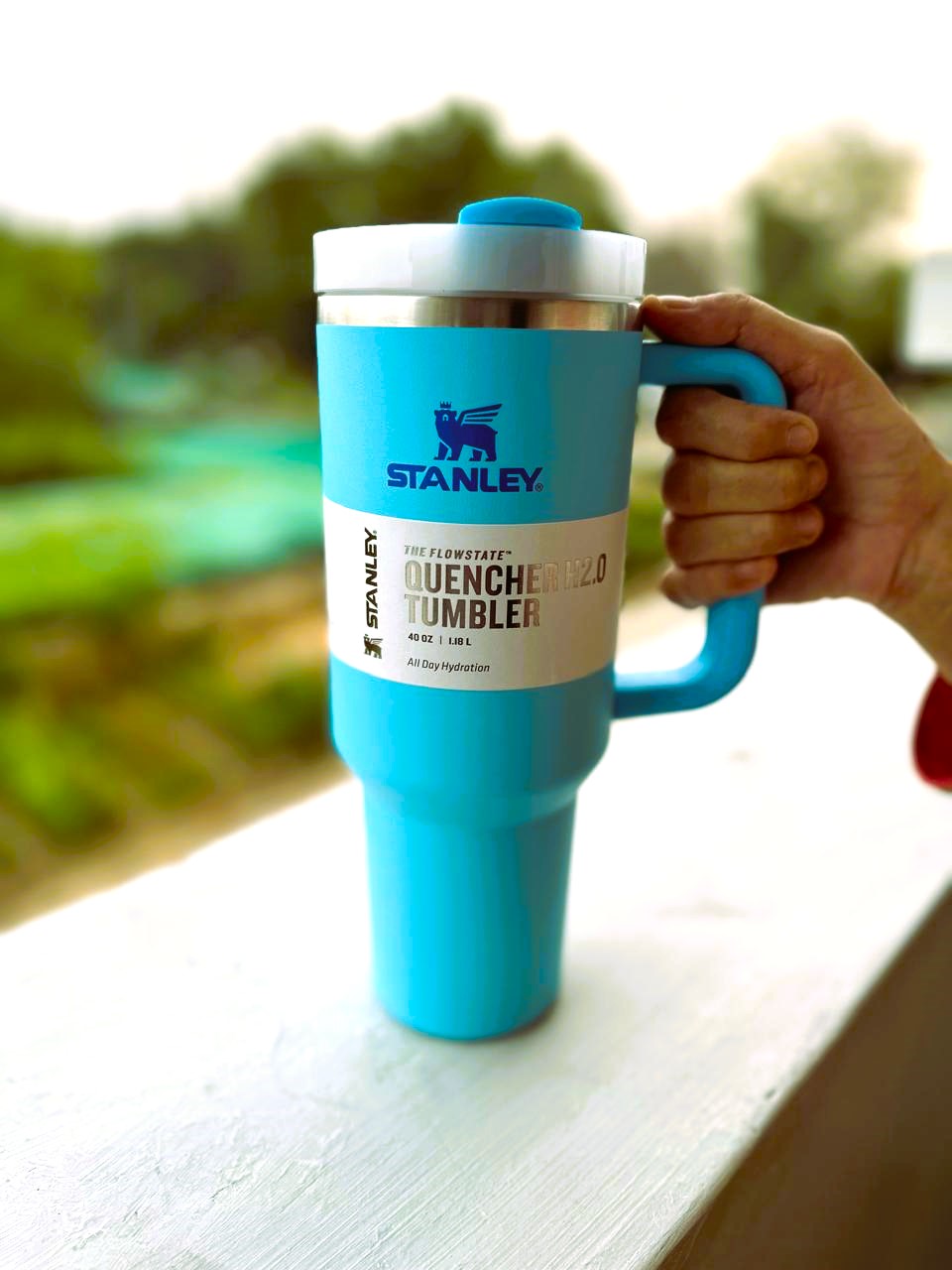 STANLEY QUENCHER TRAVEL TUMBLER cheapest 40 OZ BLUE NEW