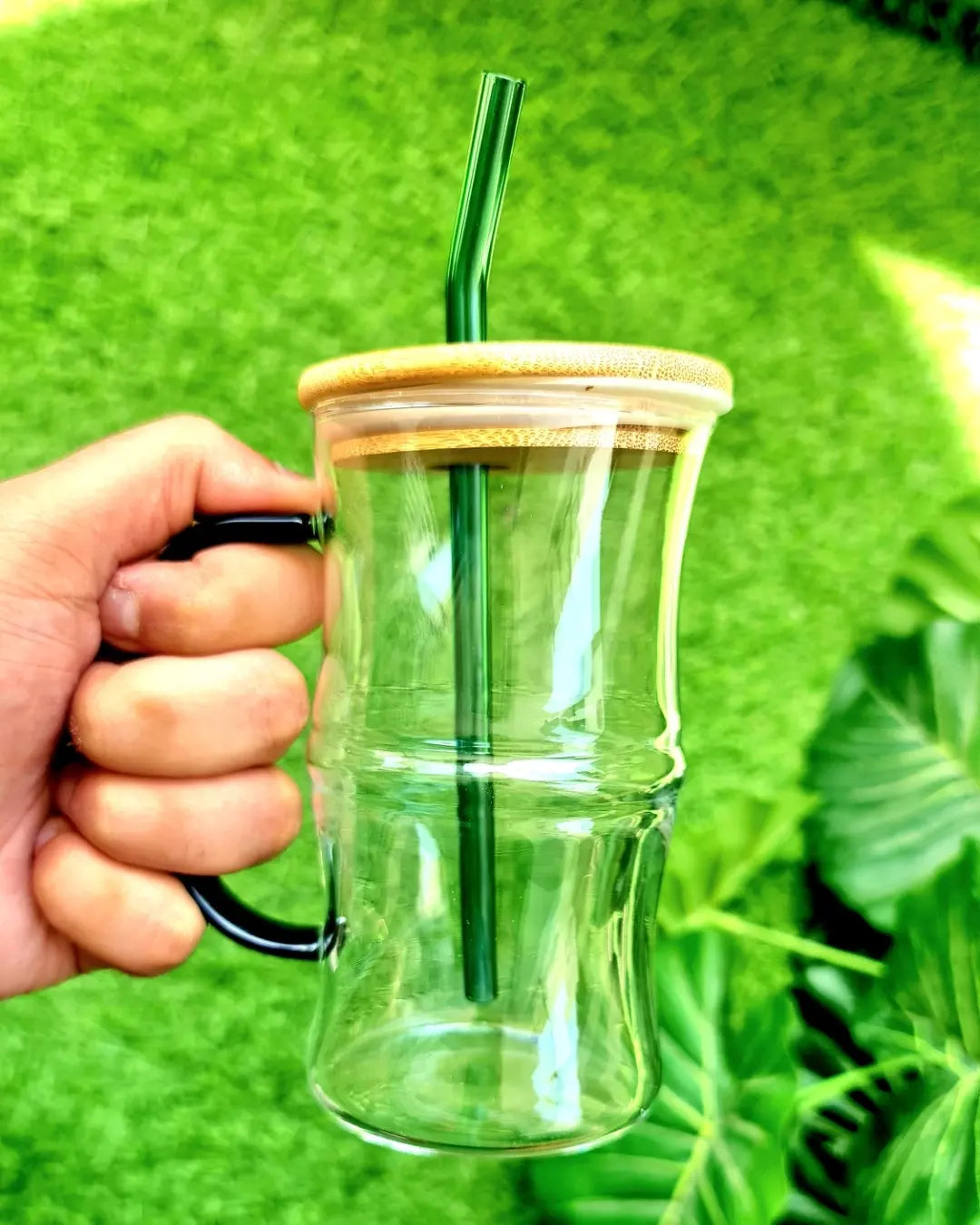 Vintage Round Glass Cup with Bamboo Lid and Glass Straw