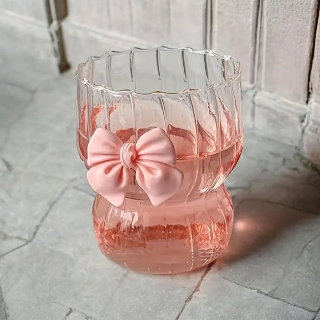 Rosabella glass with Baby Pink Bow