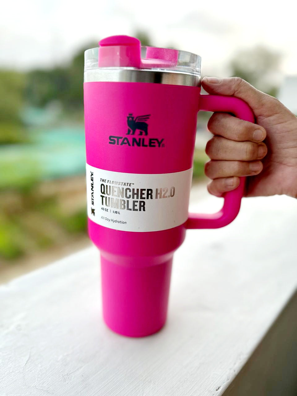 Stanley 0.88 L | Fuchsia The Quencher H2.0 FlowState™ Tumbler | 30 OZ