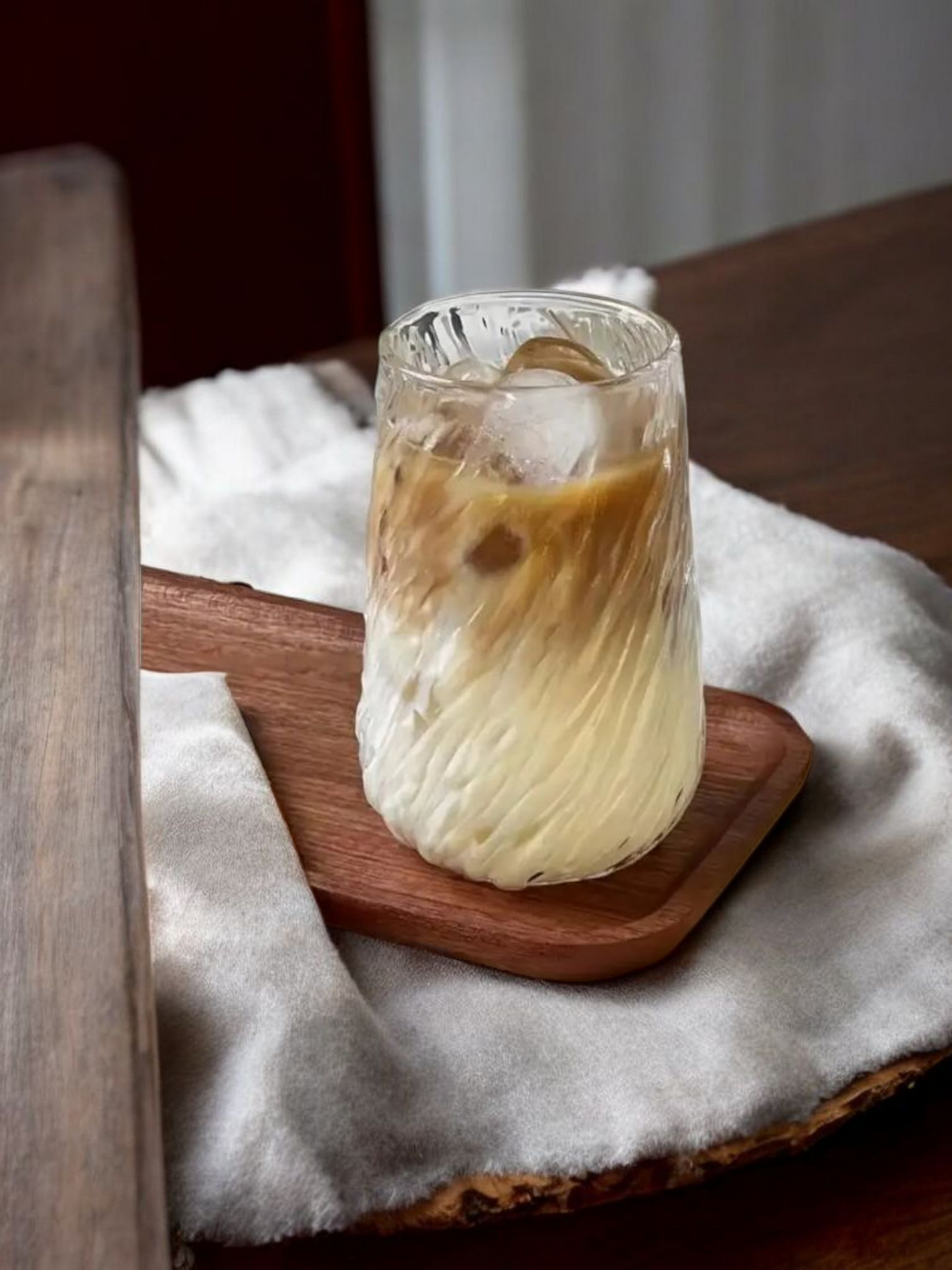 Iceberg Elegance Glass